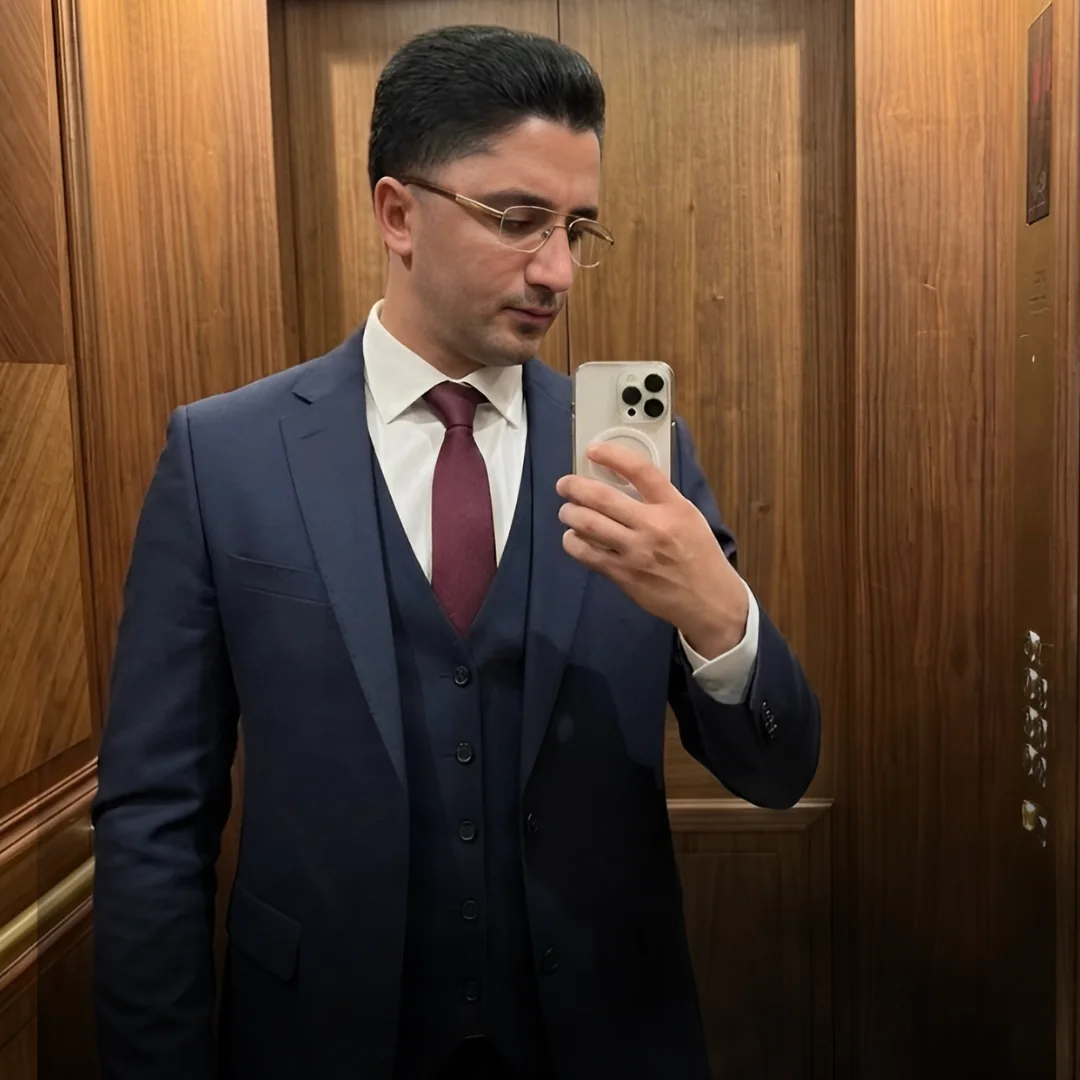 Soufien, fondateur de SoufienAds et ingénieur civil